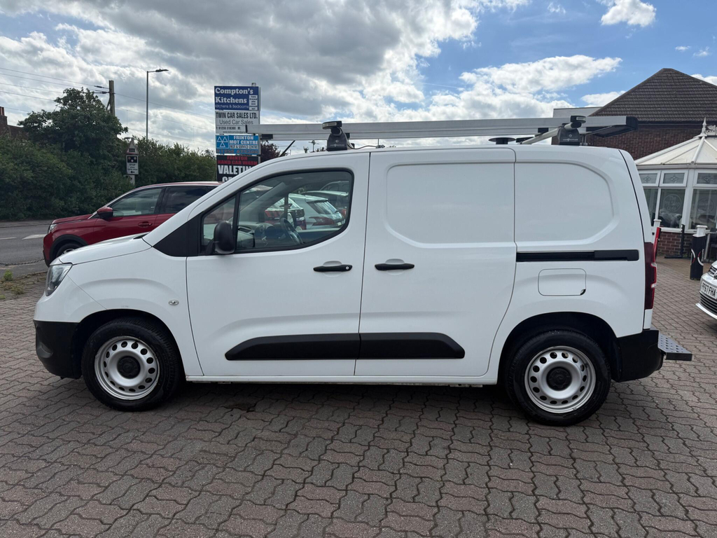 Vauxhall Combo 1.6 Turbo D 2300 Edition L1 H1 Euro 6 Ss White #5