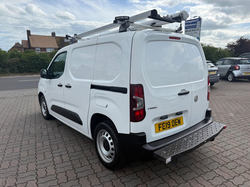 Vauxhall Combo 1.6 Turbo D 2300 Edition L1 H1 Euro 6 Ss White #6