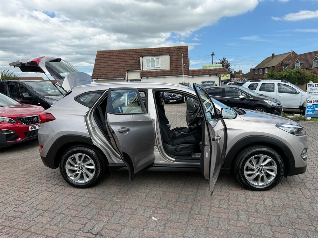 Hyundai Tucson Crdi Blue Drive Se White #44