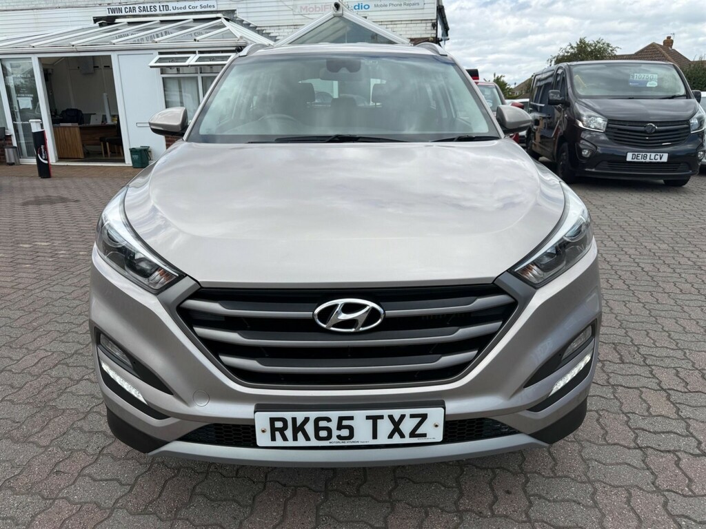 Hyundai Tucson Crdi Se Nav Beige #2