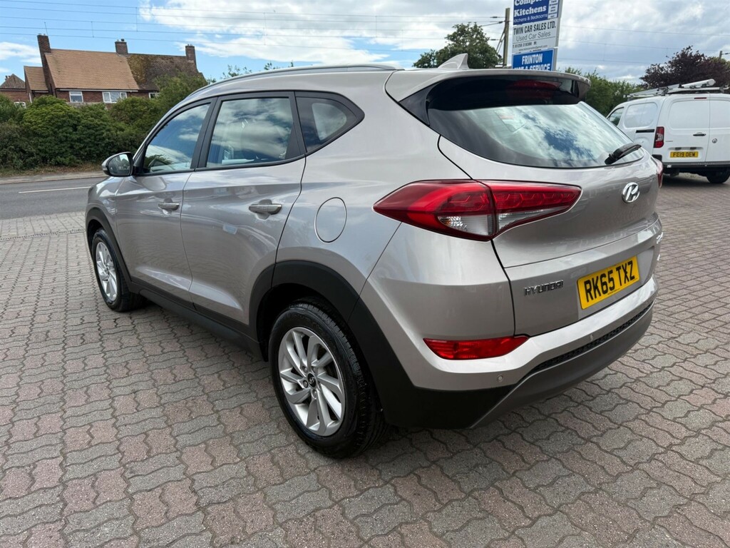 Hyundai Tucson Crdi Se Nav Beige #6