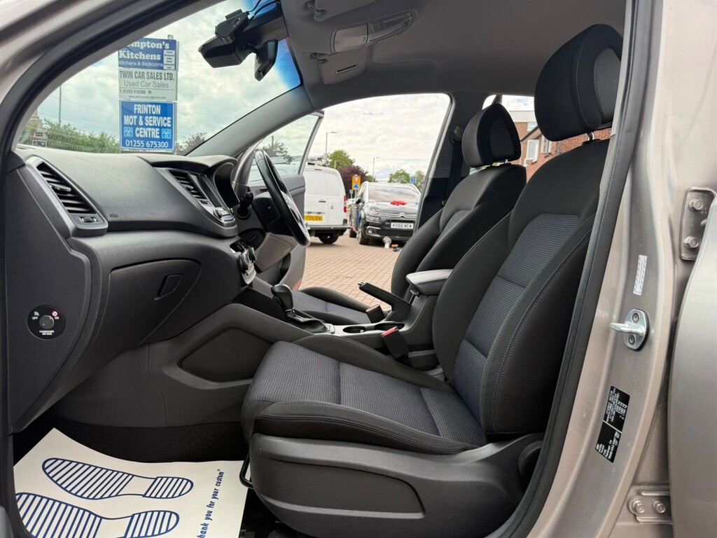 Hyundai Tucson Crdi Blue Drive Se White #38