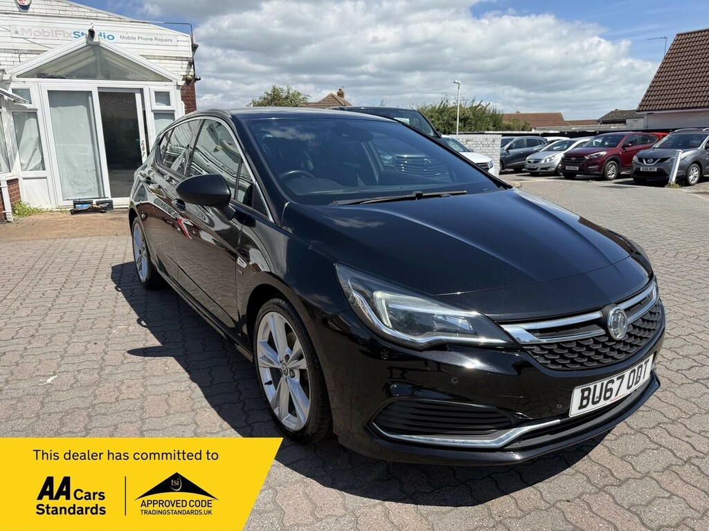 Vauxhall Astra Hatchback Black