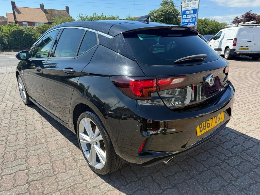Vauxhall Astra Hatchback Black #6