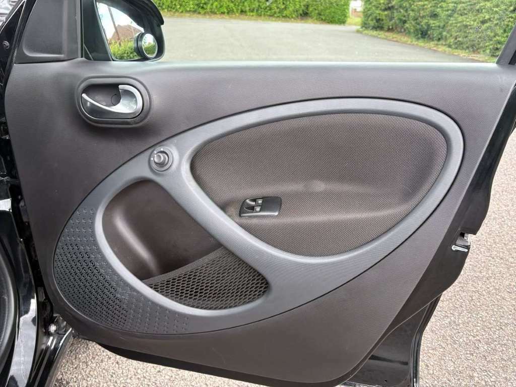 Smart Forfour Eq Forfour Premium Black #10