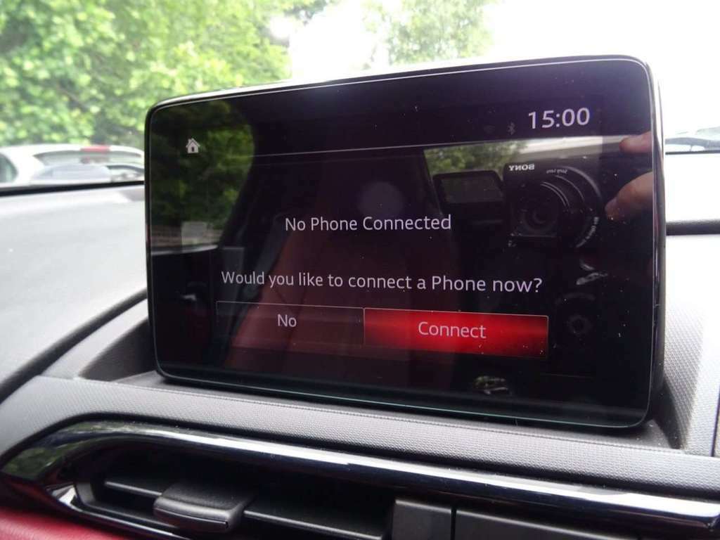 Mazda MX-5 1.5 132 Se-l Red #28