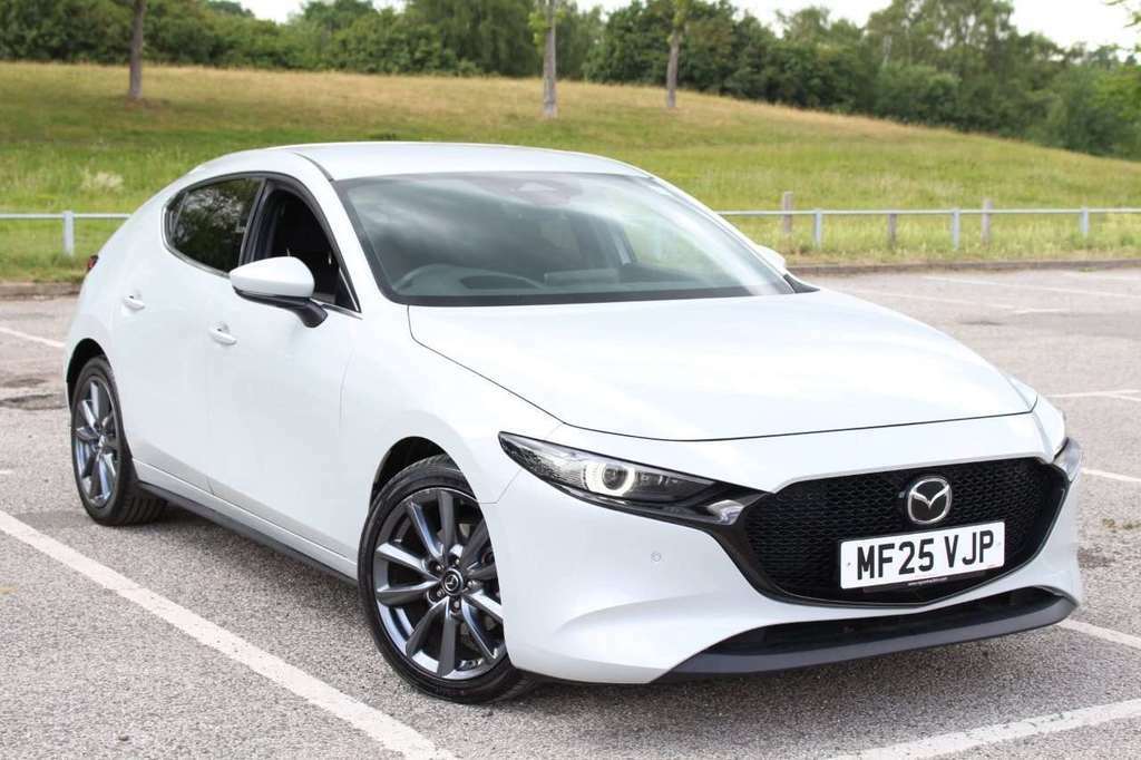 Mazda 3 2.5 E-skyactiv G Mhev 140 Centre-line White #34