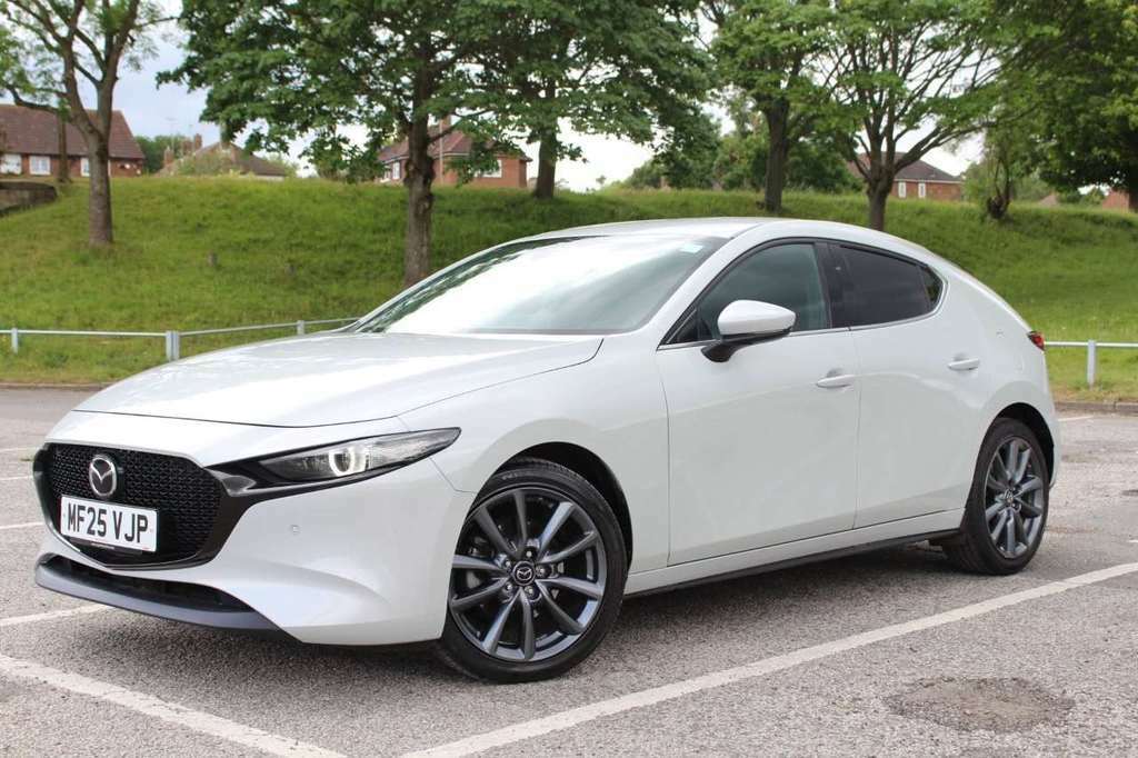 Mazda 3 2.5 E-skyactiv G Mhev 140 Centre-line White #36