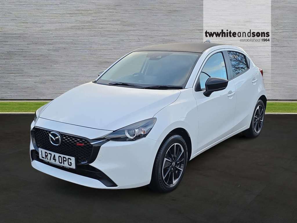 Mazda 2 Homura Aka White