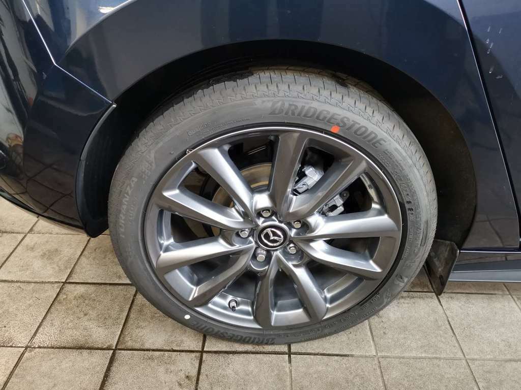 Mazda 3 2.5 E-skyactiv G Mhev 140 Homura White #24