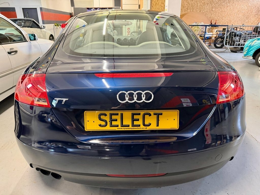 Audi TT Tfsi Black #7