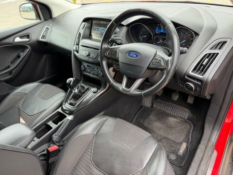 Ford Focus 1.5 Ecoboost Zetec S Silver #13