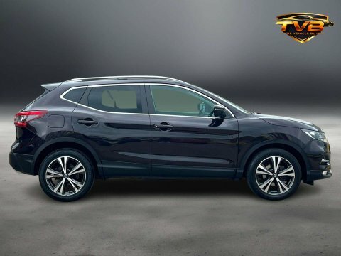Nissan Qashqai 1.2 Qashqai N-connecta LX67PUO Black #6
