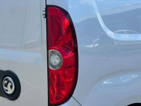 Vauxhall Combo Mpv Silver #27