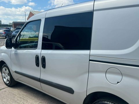 Vauxhall Combo Mpv Silver #21