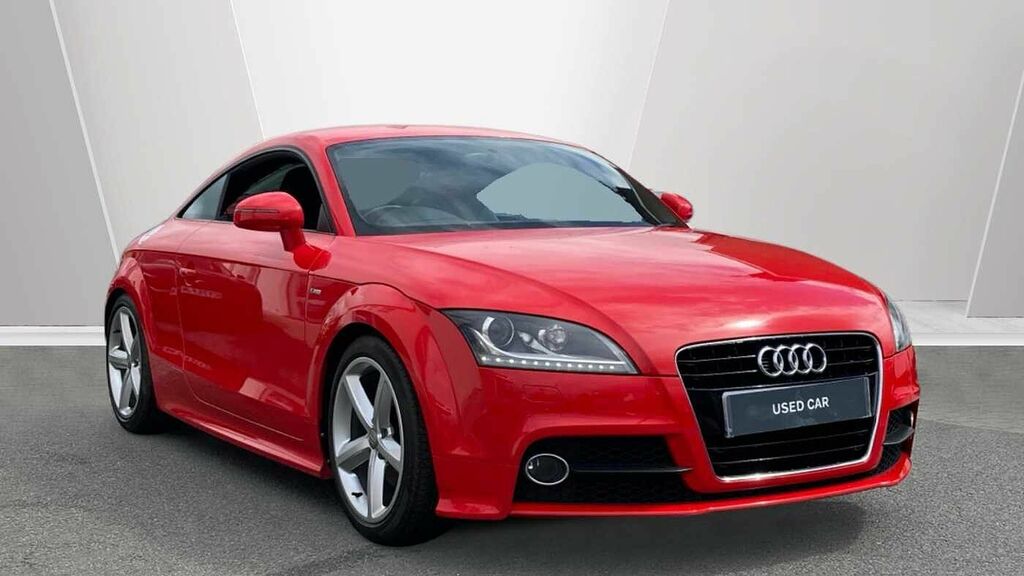 Audi TT 2.0T Fsi S Line Red