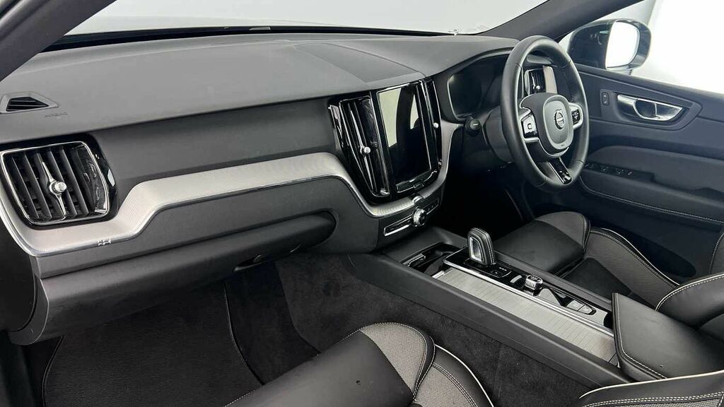 Volvo XC60 R-design, B5 Mild Hybrid AV22RWO Grey #6