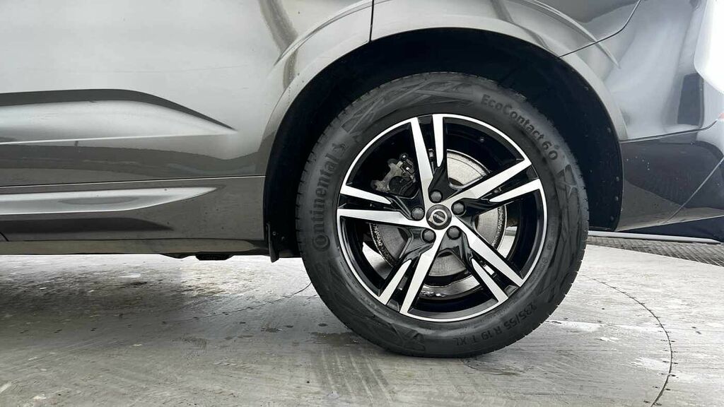 Volvo XC60 R-design, B5 Mild Hybrid AV22RWO Grey #4