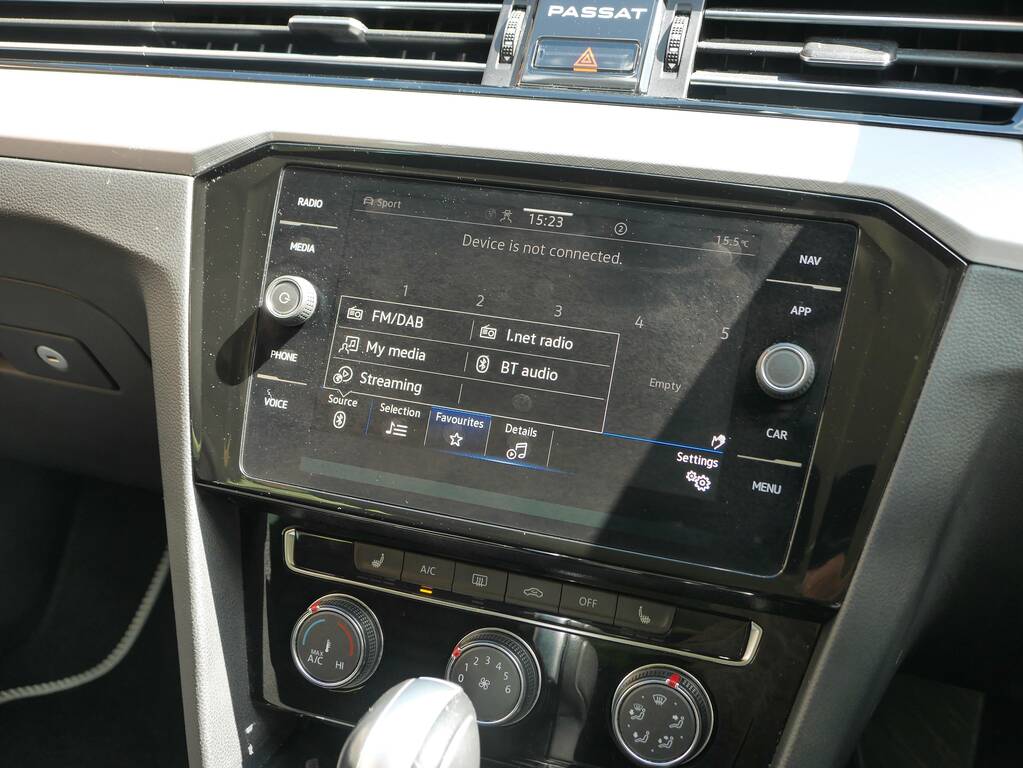 Volkswagen Passat 1.4L Gte Advance Grey #24