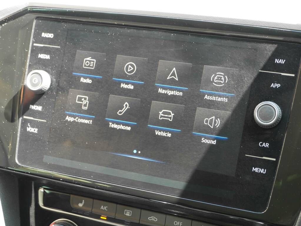 Volkswagen Passat 1.4L Gte Advance Grey #20