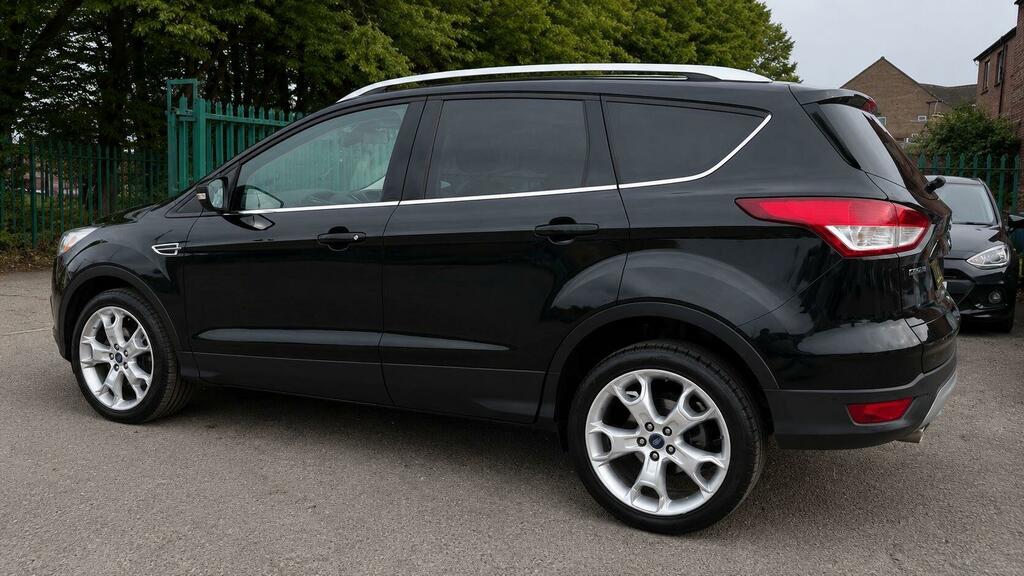 Ford Kuga 2.0 Tdci Titanium Awd Euro 5 CV13NHO Black #6