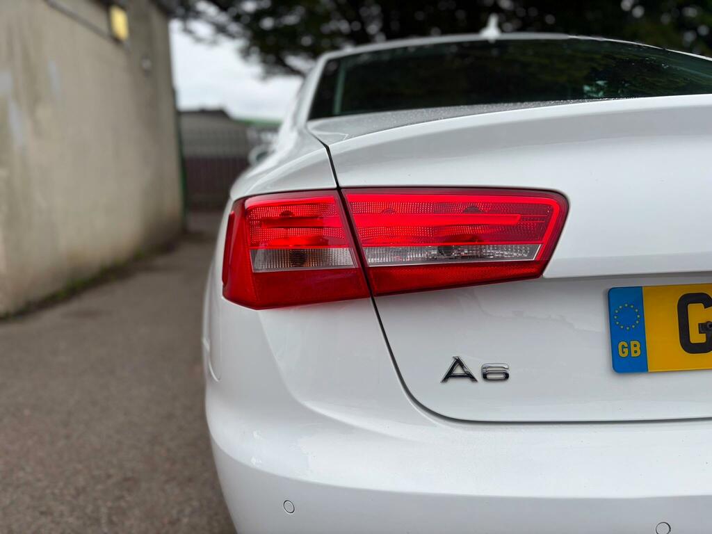 Audi A6 Saloon Black Edition White #32