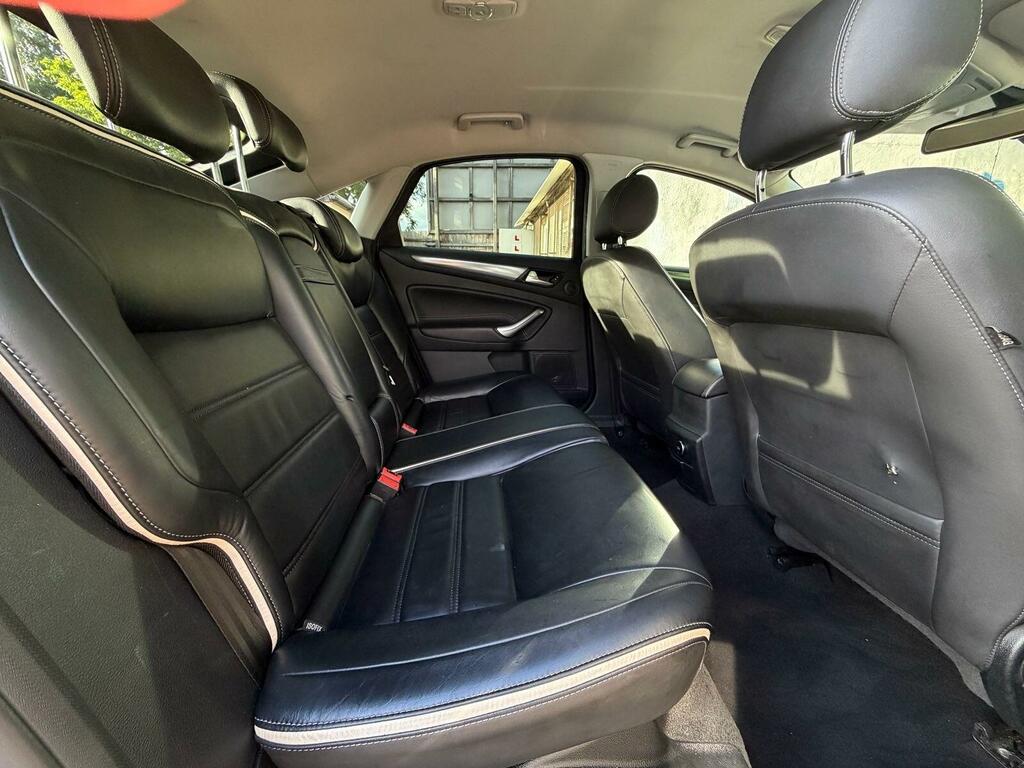 Ford Mondeo Mondeo Graphite T Blue #29