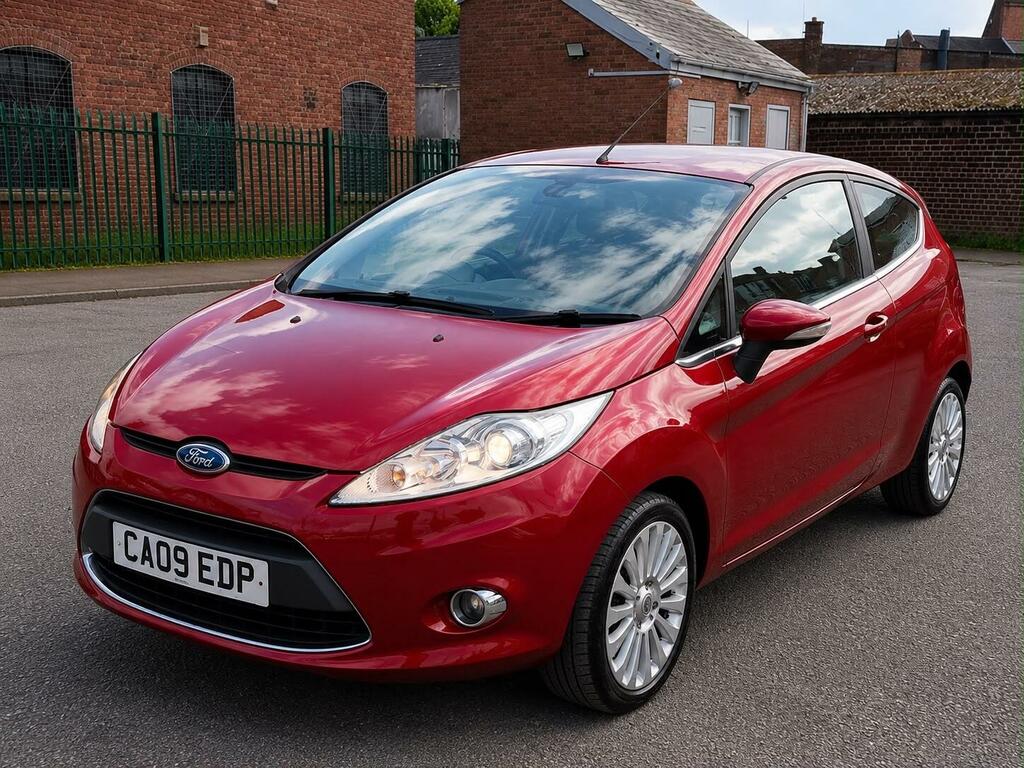 Ford Fiesta Titanium Red #6