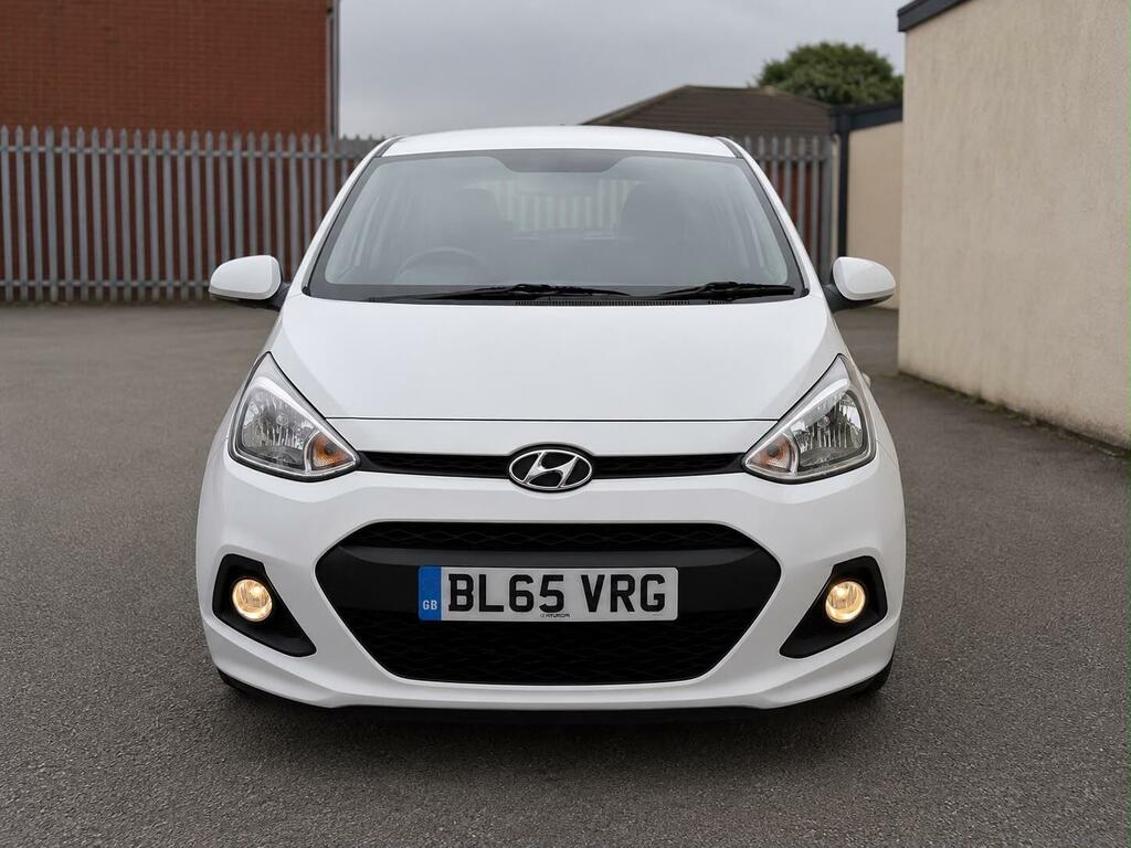 Hyundai I10 Se White #5
