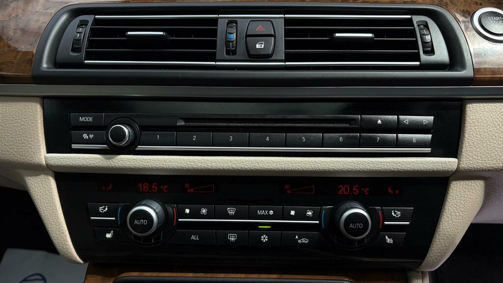 BMW 5 Series 2.0 520D Se Touring Black #18