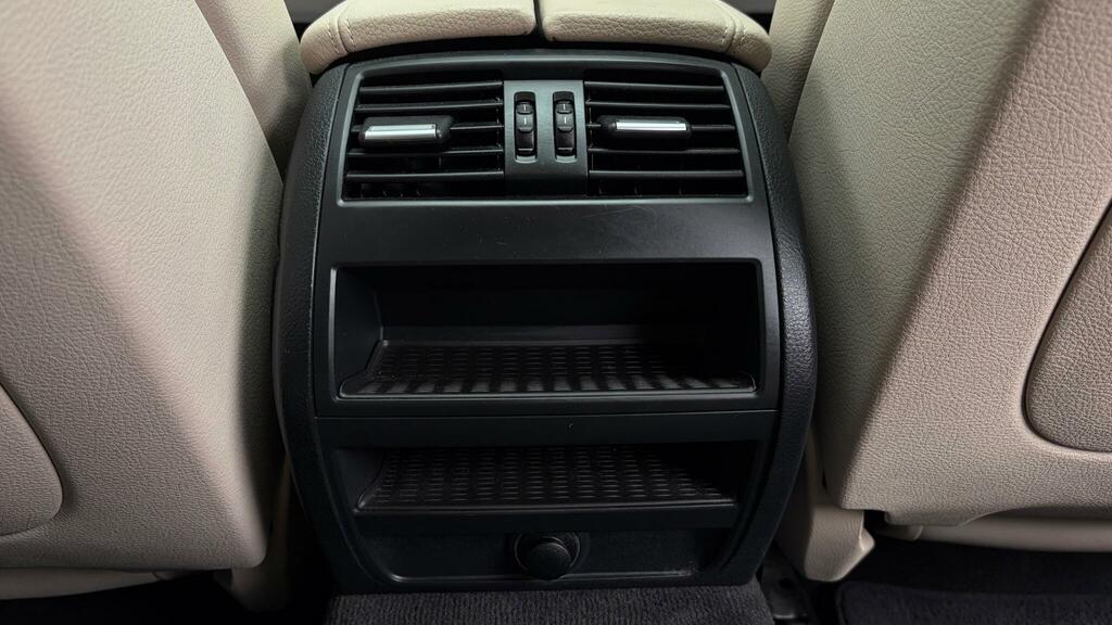 BMW 5 Series 2.0 520D Se Touring Black #28