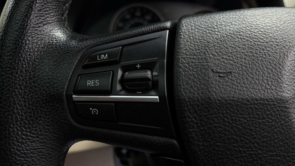 BMW 5 Series 2.0 520D Se Touring Black #21