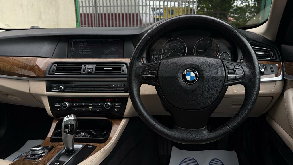 BMW 5 Series 2.0 520D Se Touring Black #13