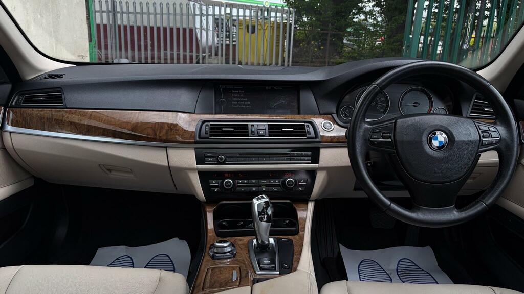 BMW 5 Series Se Blue #2