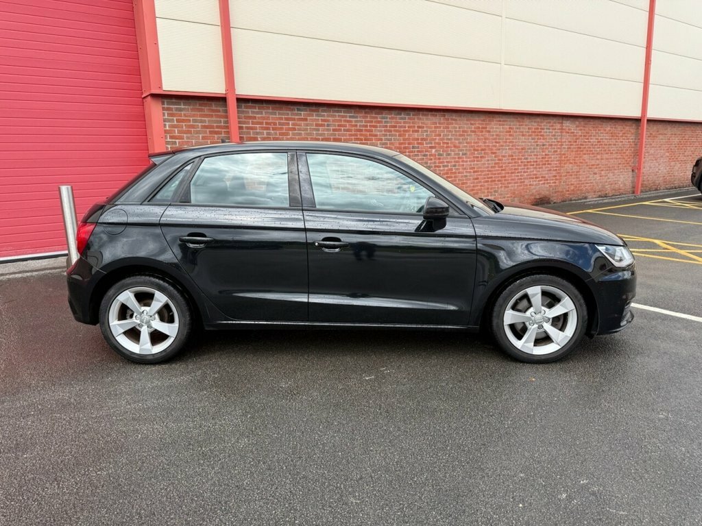 Audi A1 1.4L Sport YE66YOO Black #5