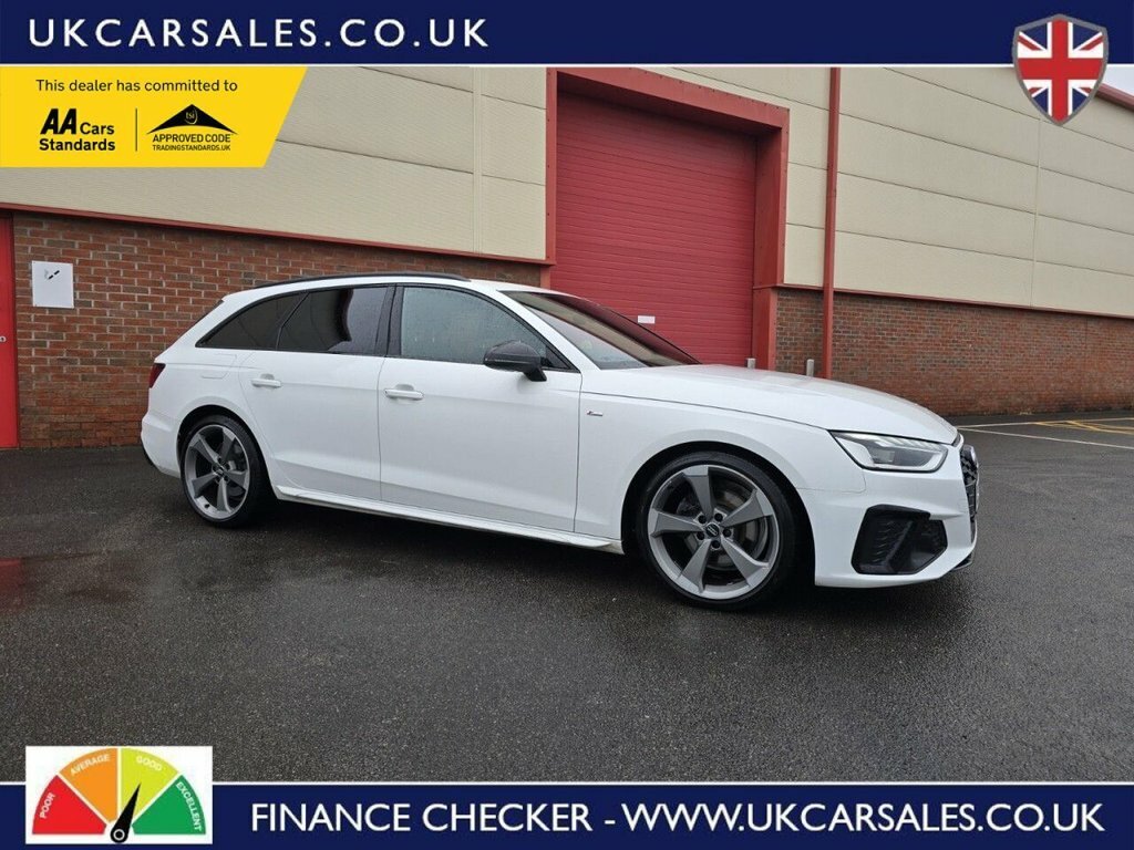 Audi A4 Avant 2L Black Edition White