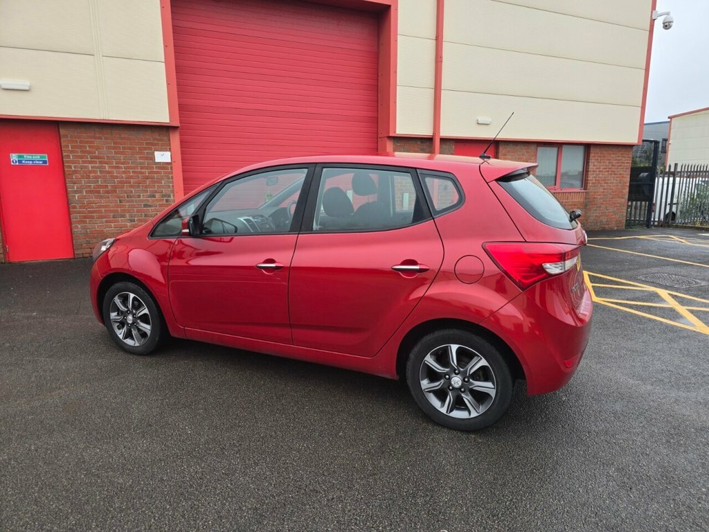 Hyundai Ix20 1.4L Se Red #4