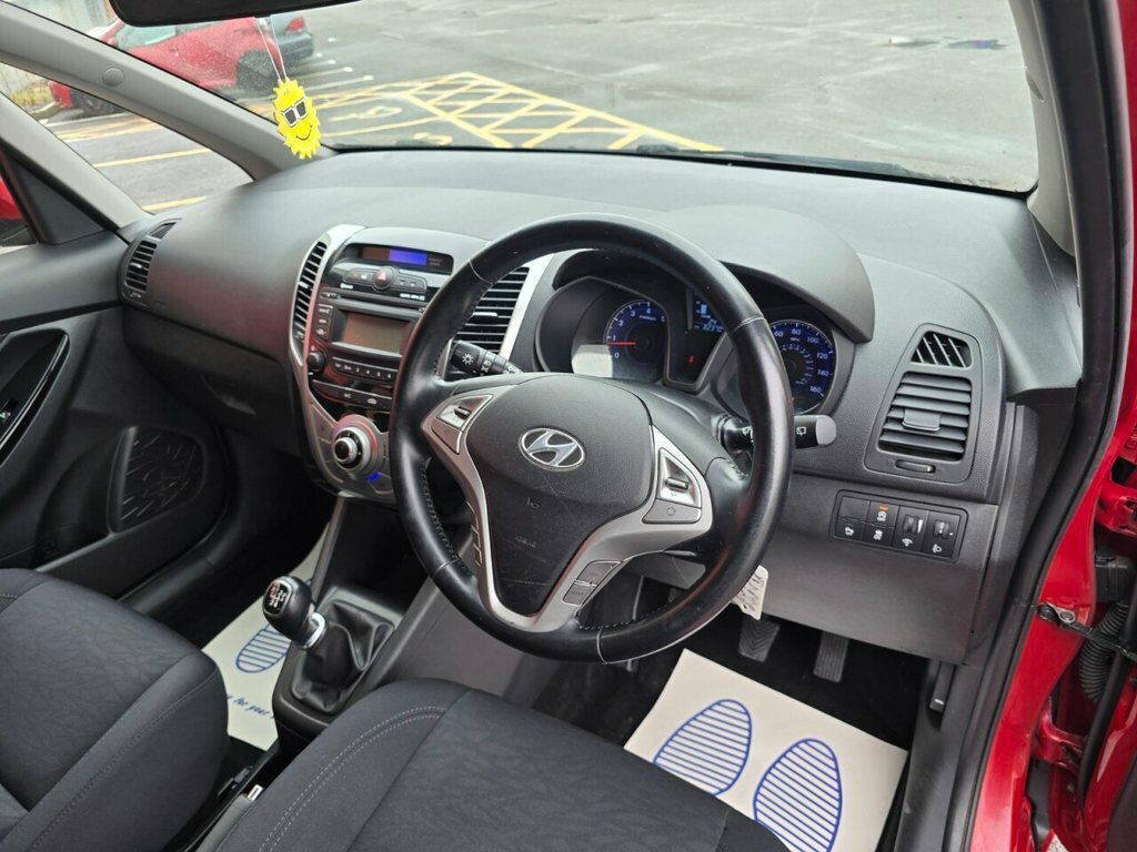 Hyundai Ix20 1.4L Se Red #3