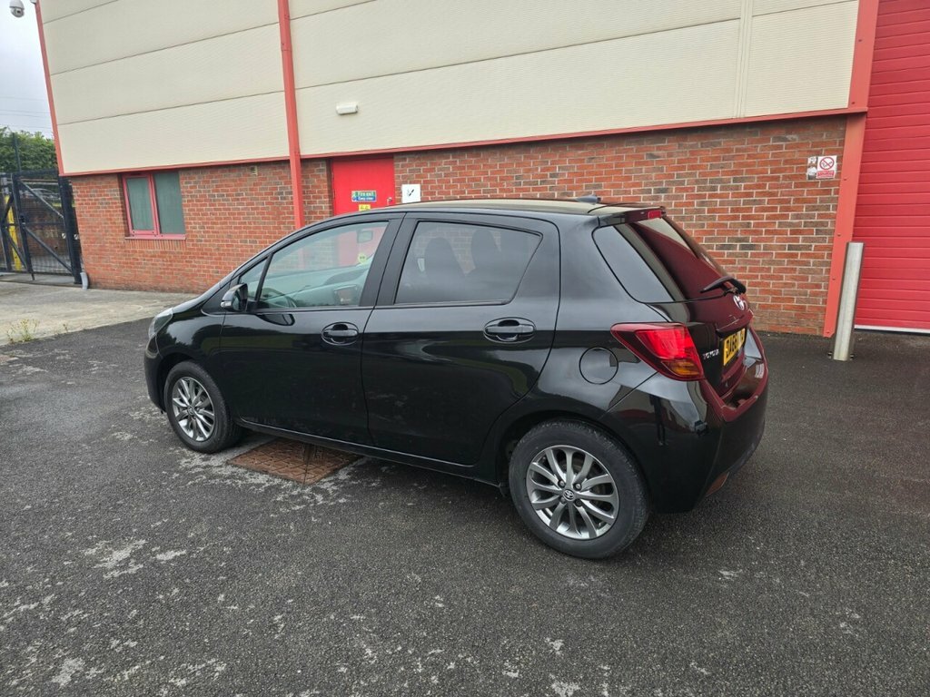Toyota Yaris 1.3L Icon DA66NRJ Black #5