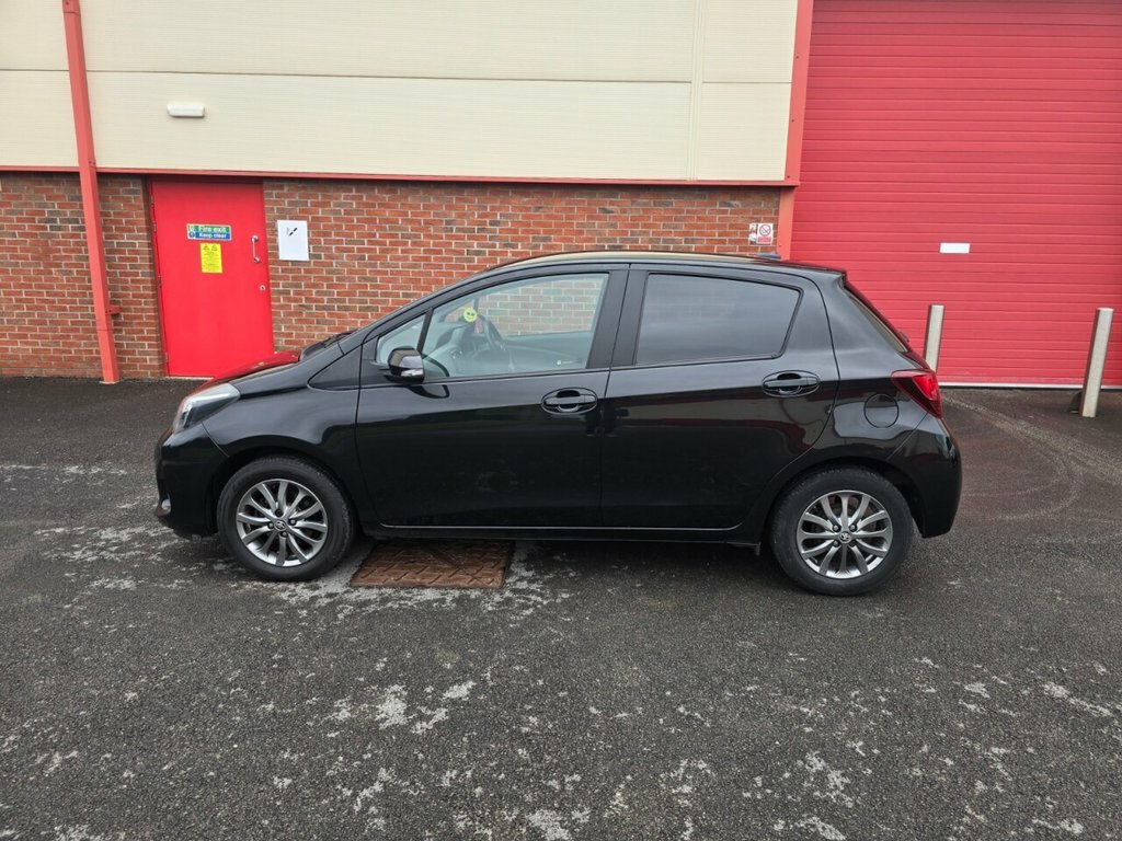 Toyota Yaris 1.3L Icon DA66NRJ Black #4