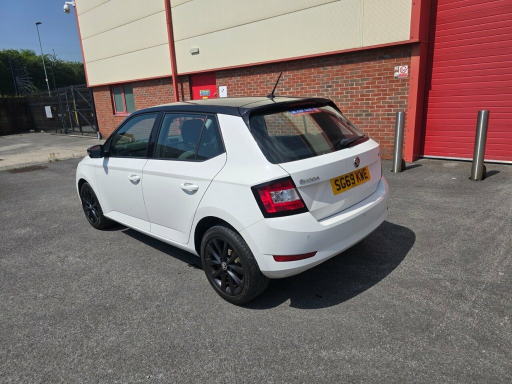 Skoda Fabia 1L Colour Edition SG69KWE White #2