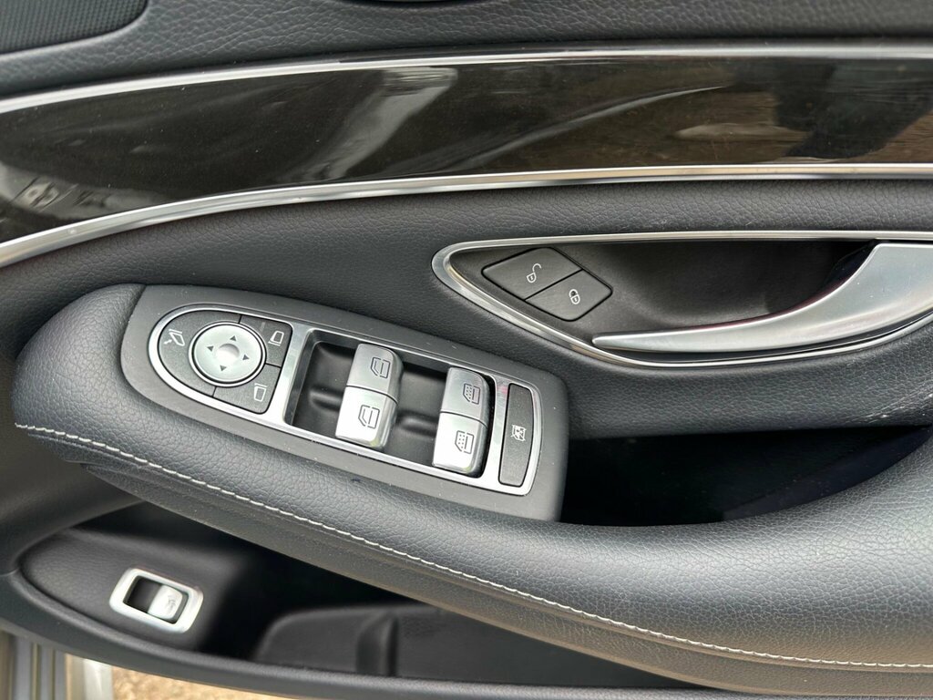 Mercedes-Benz S Class  White #48