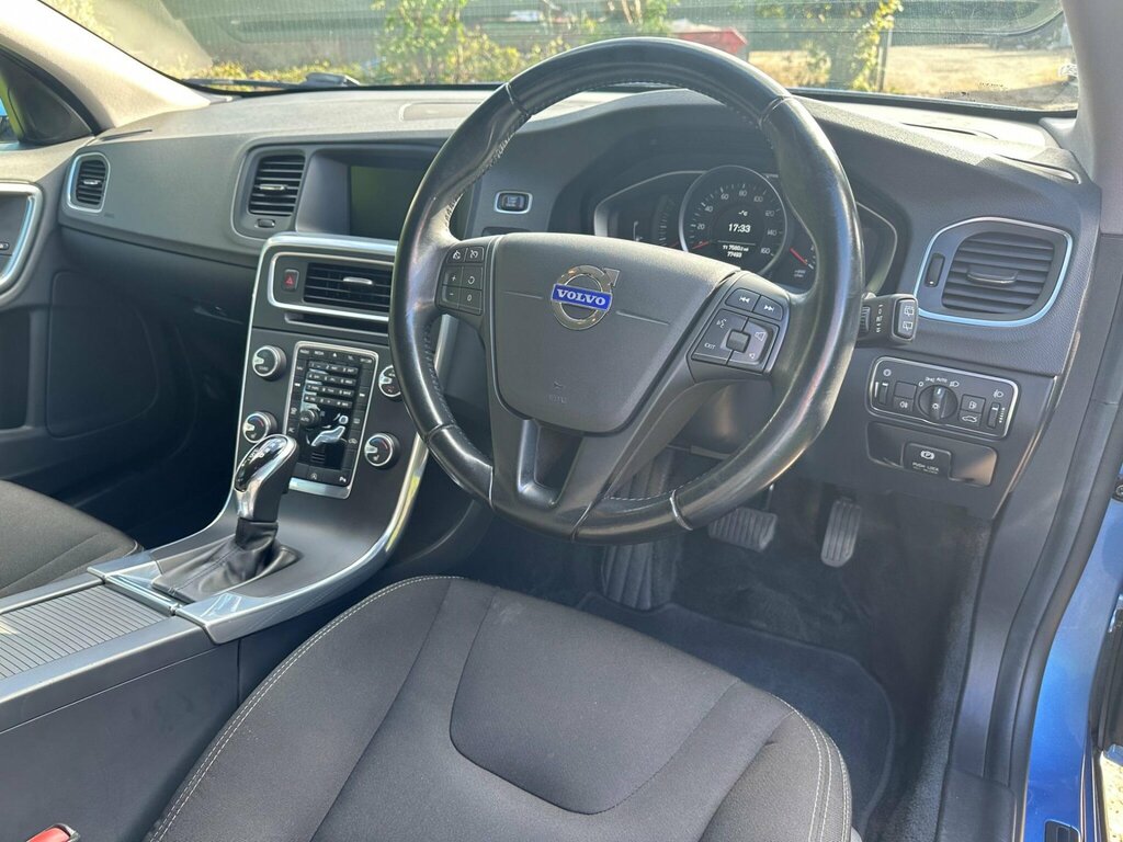 Volvo V60 2.0 D3 Business Edition Geartronic Euro 5 Ss Blue #3