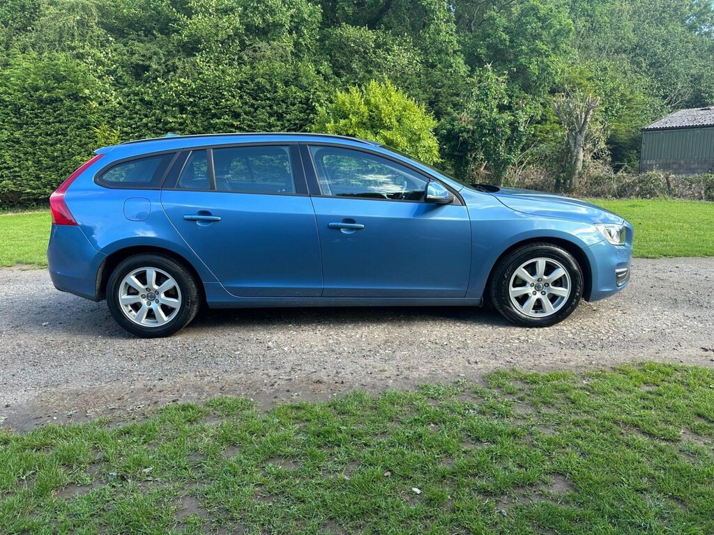 Volvo V60 2.0 D3 Business Edition Geartronic Euro 5 Ss Blue #4