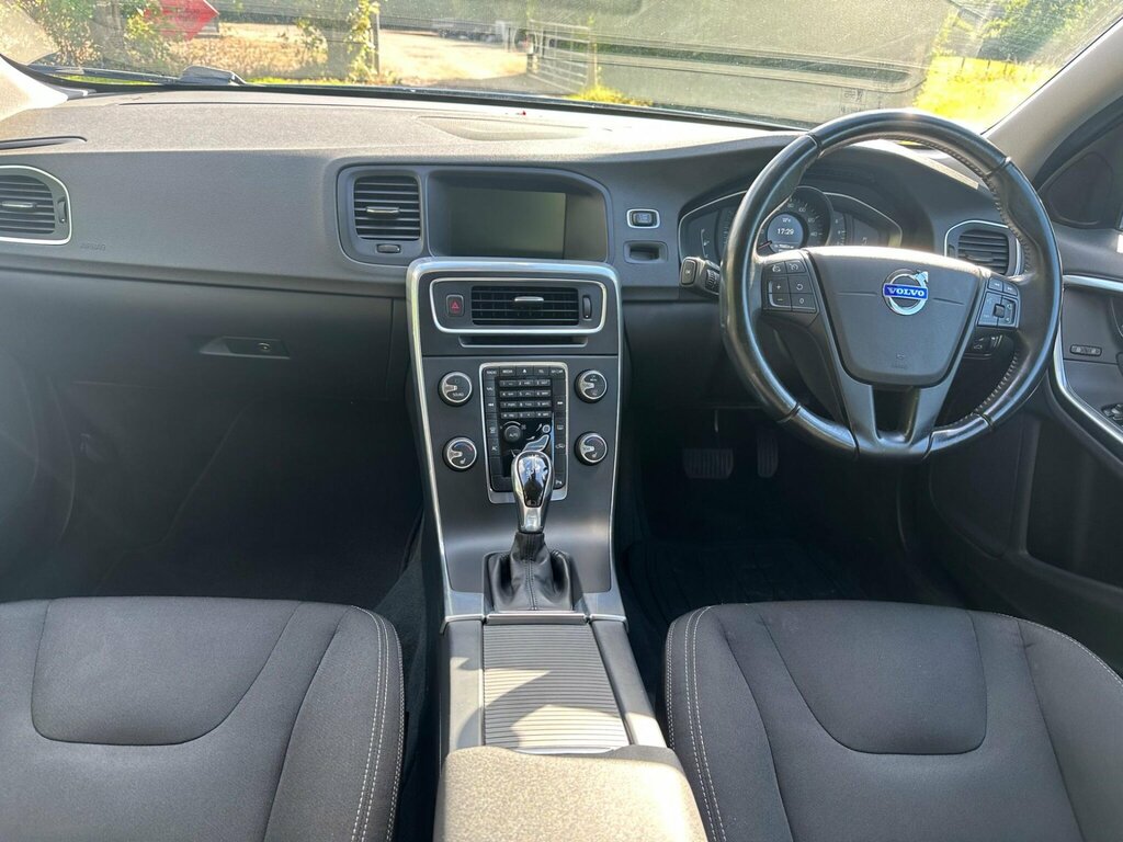 Volvo V60 2.0 D4 R-design Euro 5 Ss Black #25