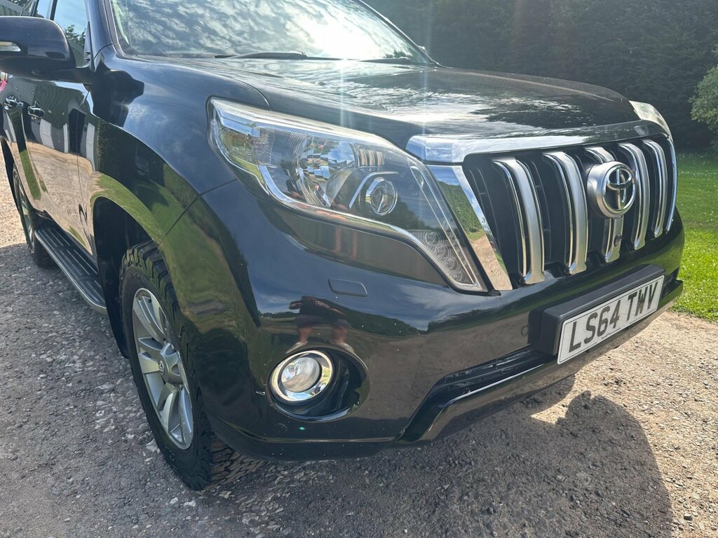 Toyota Land Cruiser 3.0 D-4d Invincible 4 White #69