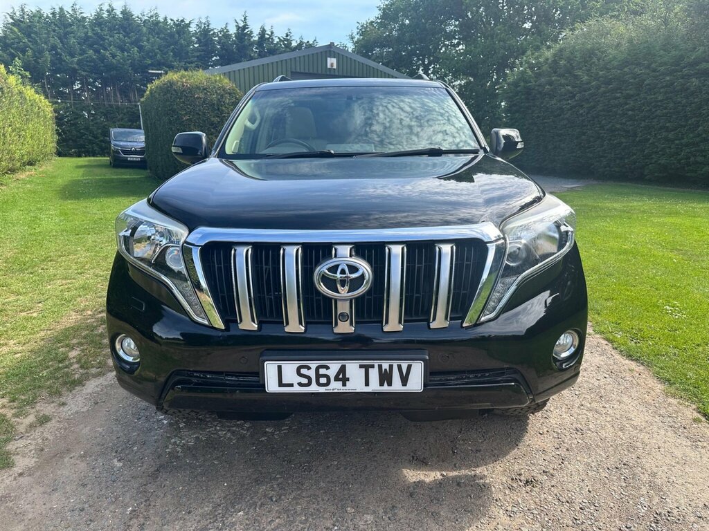 Toyota Land Cruiser 3.0 D-4d Invincible 4 White #56