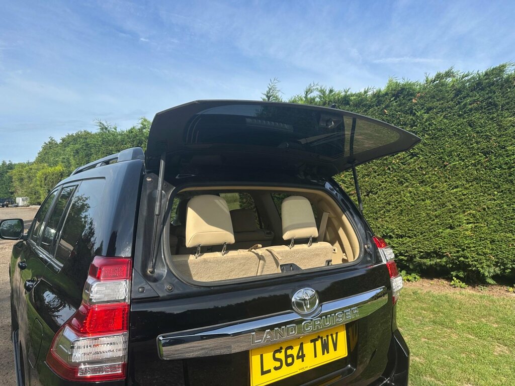 Toyota Land Cruiser 3.0 D-4d Invincible 4 White #19