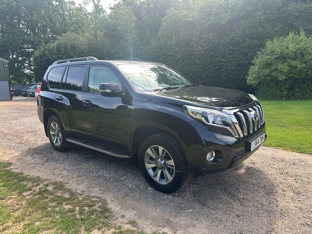 Toyota Land Cruiser 3.0 D-4d Invincible 4 White #54