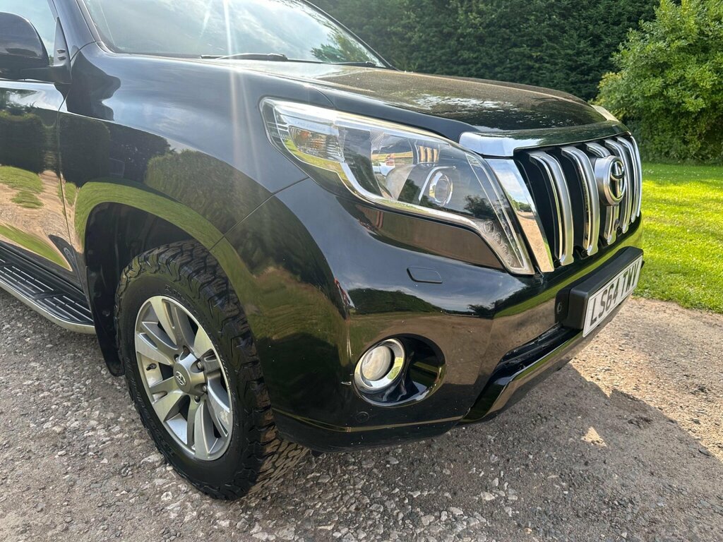 Toyota Land Cruiser 3.0 D-4d Invincible 4 White #44